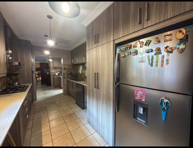 5 BEDROOM HOUSE FOR SALE IN BRACKENDOWNS